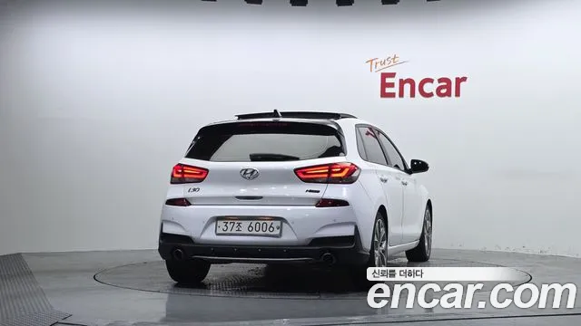 Hyundai i30 2019 thumb 3