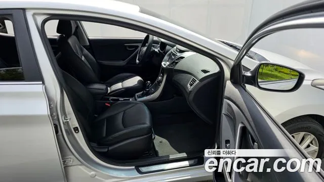 Hyundai Elantra 2014 thumb 12