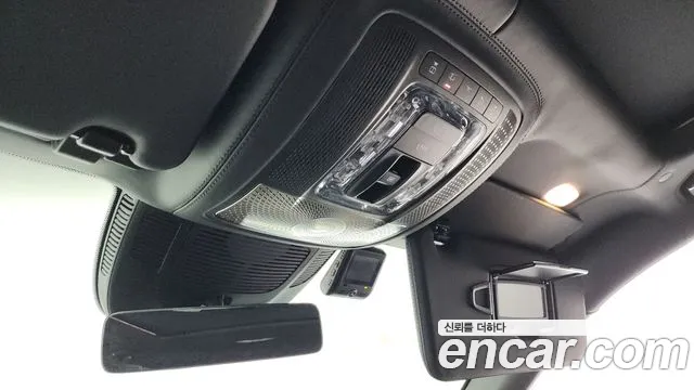 Mercedes-Benz GLS 2023 thumb 6