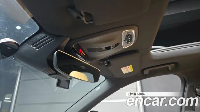 Volvo XC90 2019 thumb 9