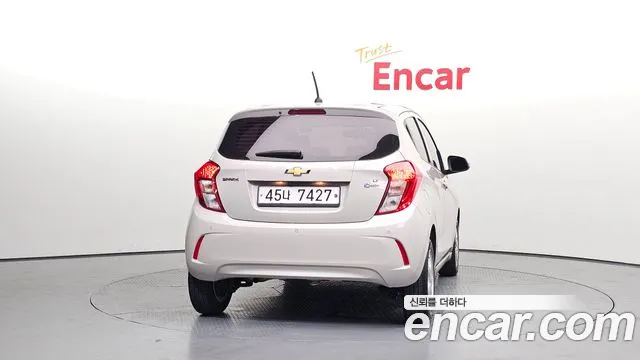 Chevrolet Spark 2017 thumb 3
