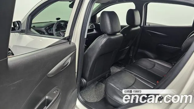 Chevrolet Spark 2017 thumb 8