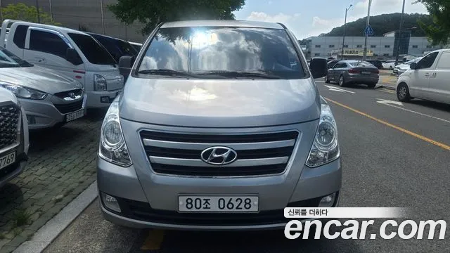 Hyundai Staria 2017 thumb 8