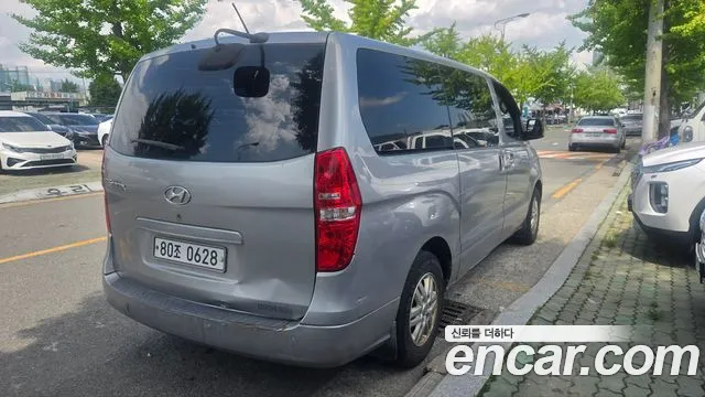 Hyundai Staria 2017 thumb 9