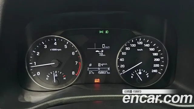 Hyundai AD 2016 thumb 2