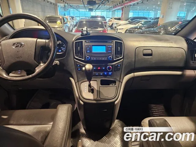Hyundai Staria 2019 thumb 10