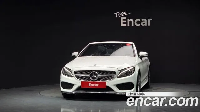 Mercedes-Benz C-Class 2017 thumb 2