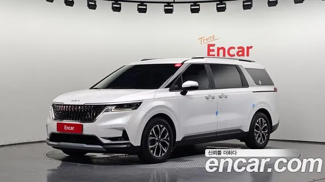 Kia Carnival 2021 thumb 8