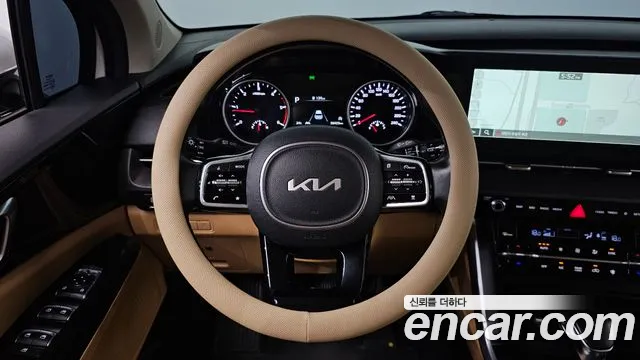 Kia Carnival 2021 thumb 10