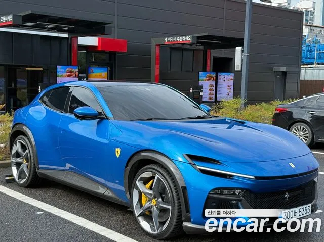 Ferrari Purosangue 2024 thumb 11