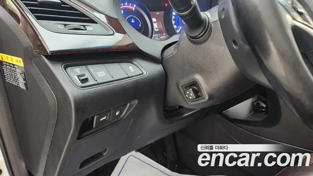 Hyundai Grandeur 2014 thumb 2