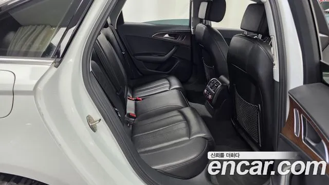 Audi A6 2015 thumb 9