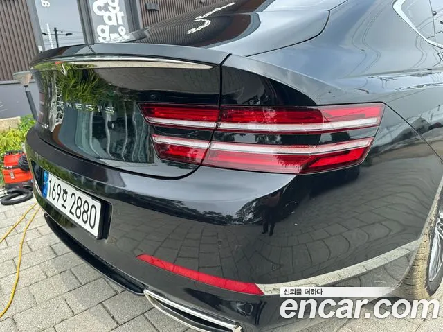 Genesis G80 2022 thumb 9