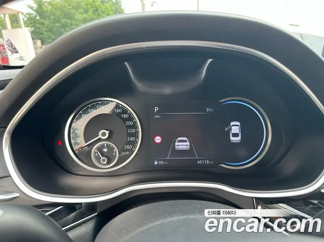 Genesis G80 2022 thumb 4