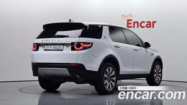 Land Rover Discovery Sport 2019 thumb 3