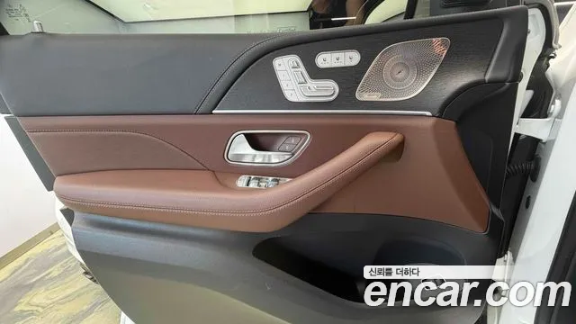 Mercedes-Benz GLS 2025 thumb 7