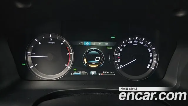 KGM Rexton 2019 thumb 8