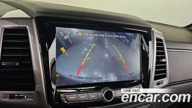 KGM Rexton 2019 thumb 2