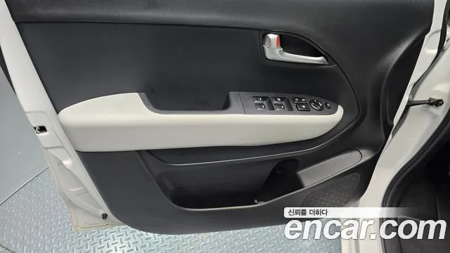 Kia Ray 2022 thumb 12
