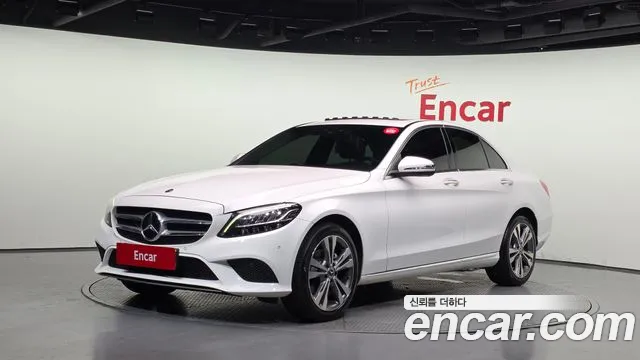 Mercedes-Benz C-Class 2020 thumb 10