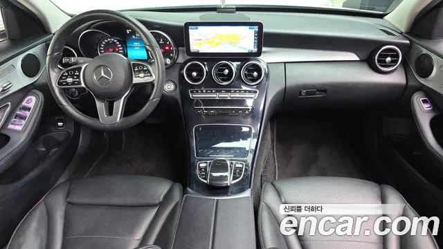 Mercedes-Benz C-Class 2020 thumb 5