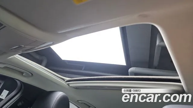 Mercedes-Benz C-Class 2020 thumb 3