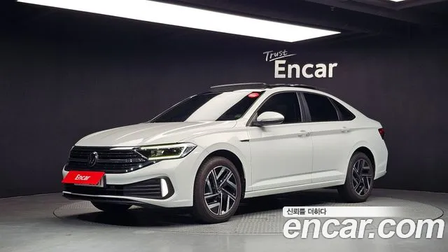 Volkswagen Jetta 2023 thumb 2