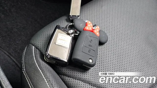 Volkswagen Jetta 2023 thumb 5