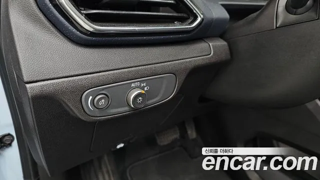 Chevrolet Bolt EUV 2023 thumb 12