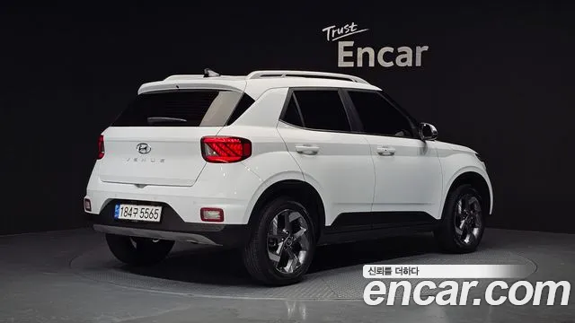 Hyundai Venue 2021 thumb 6
