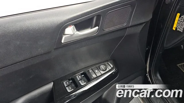 Kia Sportage 2019 thumb 8