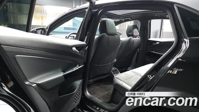 Volkswagen ID.5 2025 thumb 9
