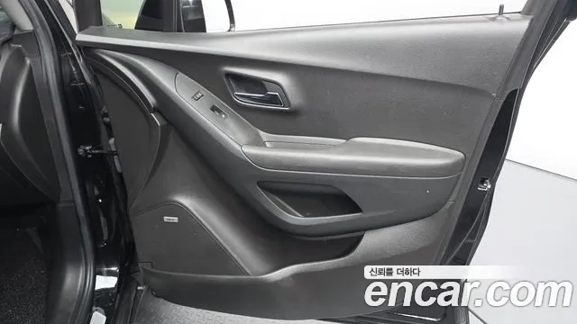 Chevrolet Trax 2016 thumb 4