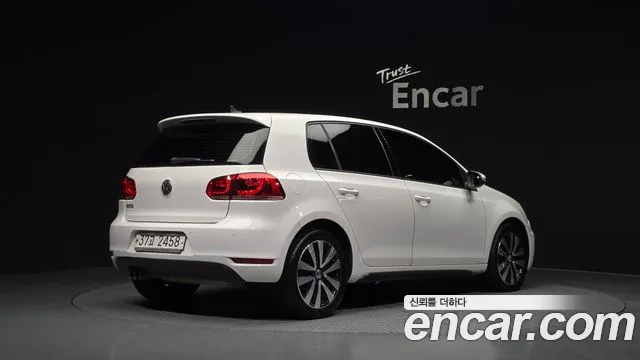 Volkswagen Golf 2013 thumb 6