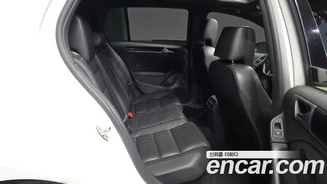 Volkswagen Golf 2013 thumb 10