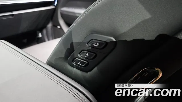 Hyundai Santa Fe 2024 thumb 4