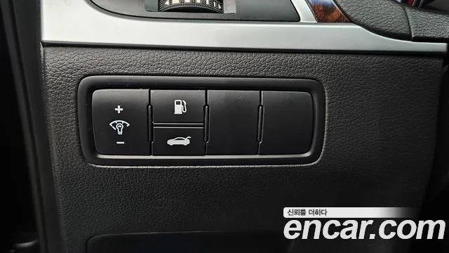 Hyundai Genesis 2015 thumb 5