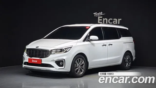 Kia Carnival 2018 thumb 3