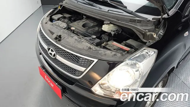Hyundai Staria 2012 thumb 7