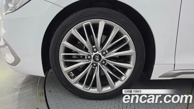 Hyundai Grandeur 2018 thumb 8