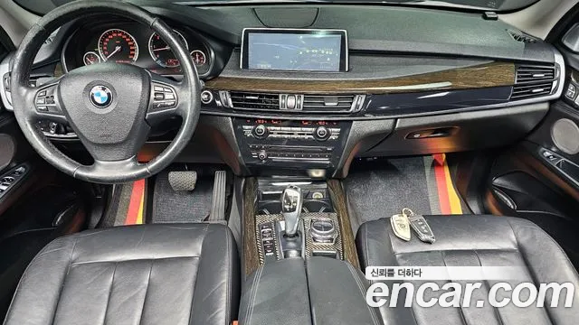BMW X5 2013 thumb 6