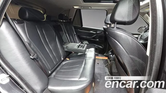 BMW X5 2013 thumb 10
