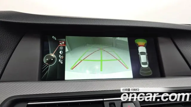 BMW 5 серии 2013 thumb 10