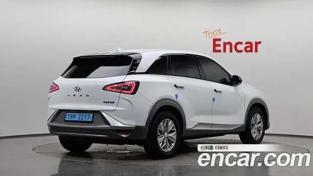 Hyundai Nexo 2023 thumb 8