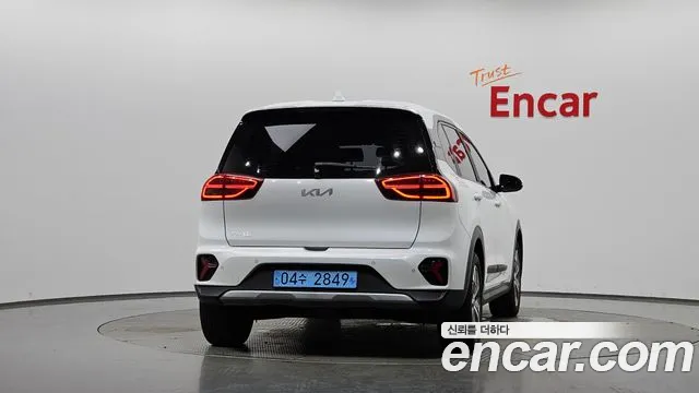 Kia Niro Plus 2022 thumb 5