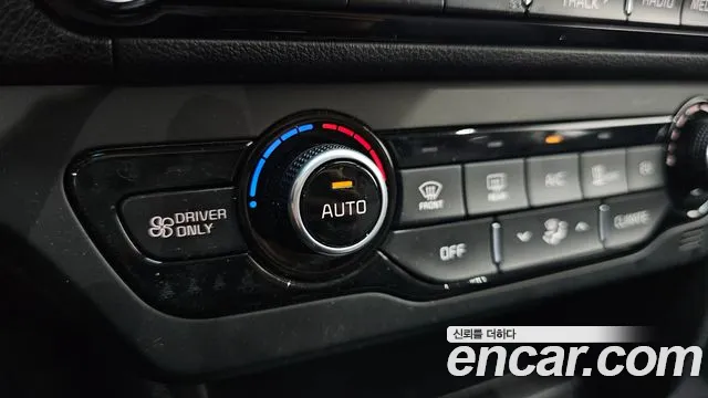 Kia Niro Plus 2022 thumb 4