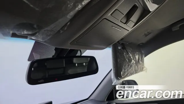 KGM Rexton 2018 thumb 3