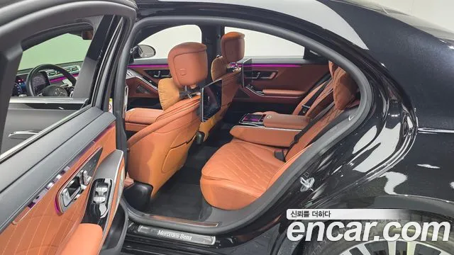 Mercedes-Benz S-Class 2021 thumb 4