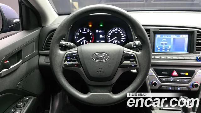 Hyundai Avante 2017 thumb 4