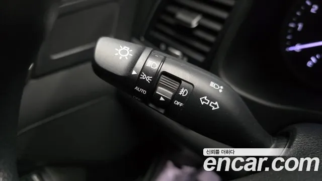 Hyundai Avante 2017 thumb 7